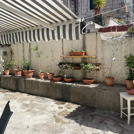 Old Town Golden Varos Split